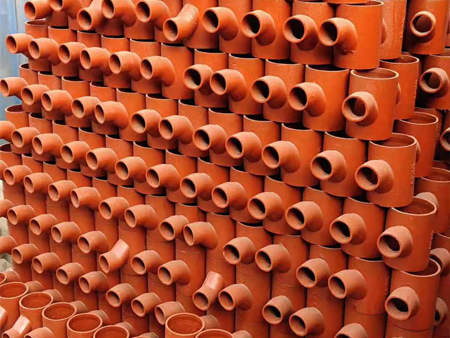 秦安寒露时节,金利建材助您构建坚固排水系统